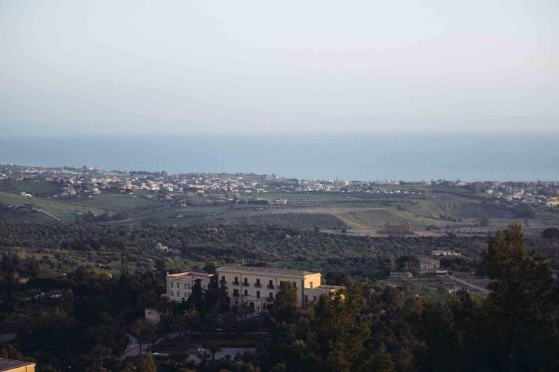 B&B Triskeles Agrigento Exterior photo